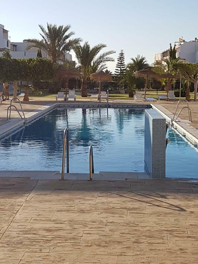 Casa Baja Extraordinaria En Urbanización Naturista! Las Bombardas Exterior foto