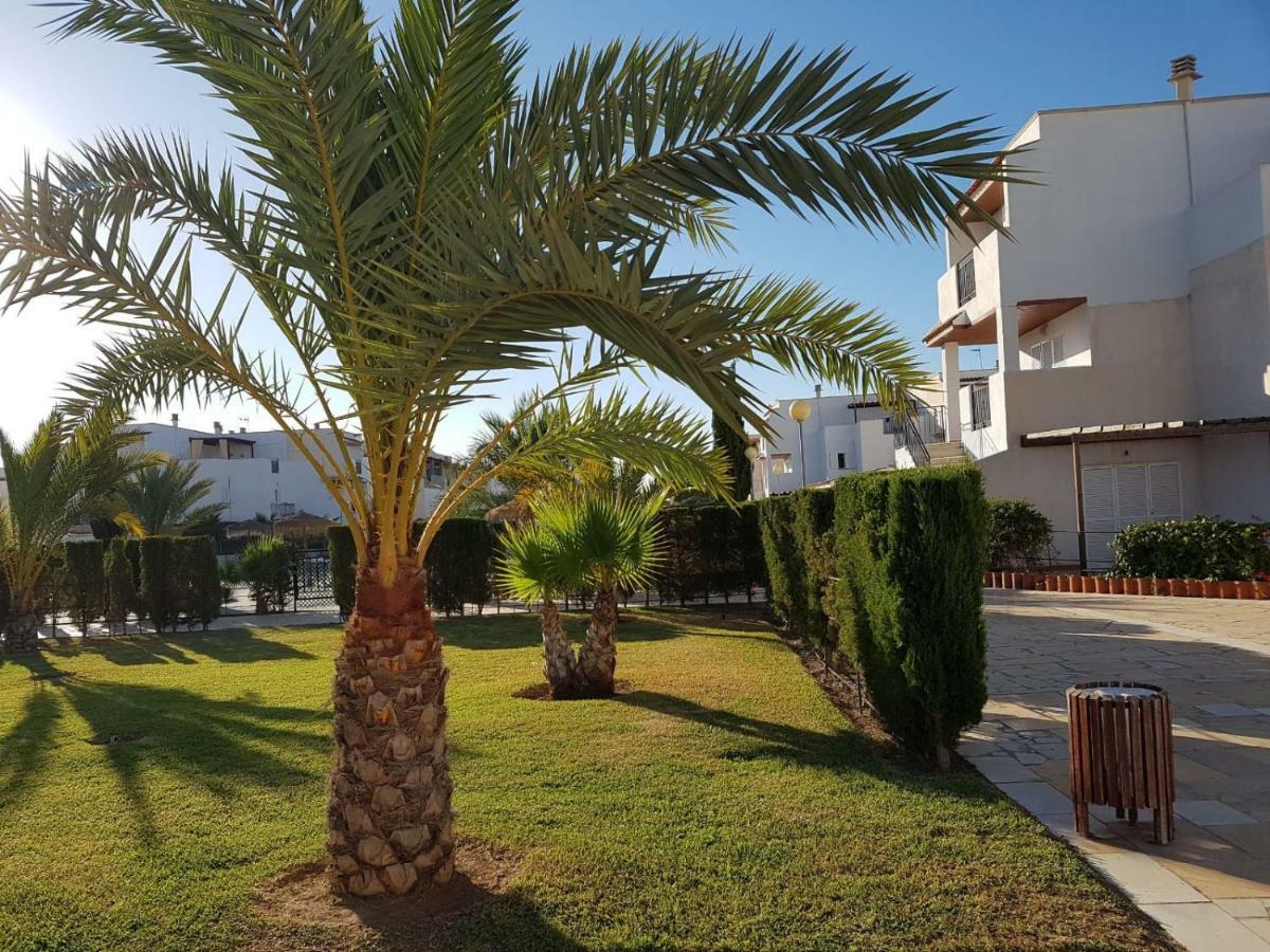 Casa Baja Extraordinaria En Urbanización Naturista! Las Bombardas Exterior foto